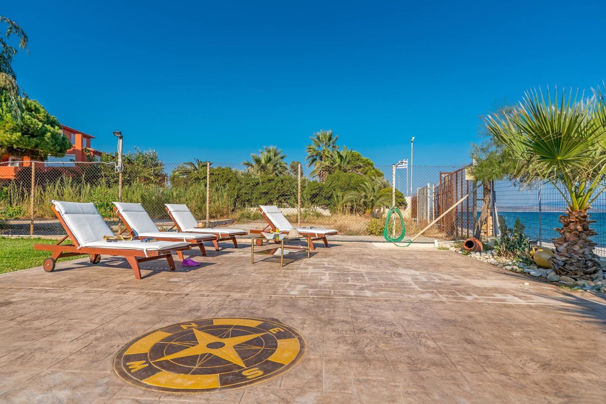 Maria'S Seaside Villa - House With 3 Rooms In Marathon, With Wonderful Exterior photo